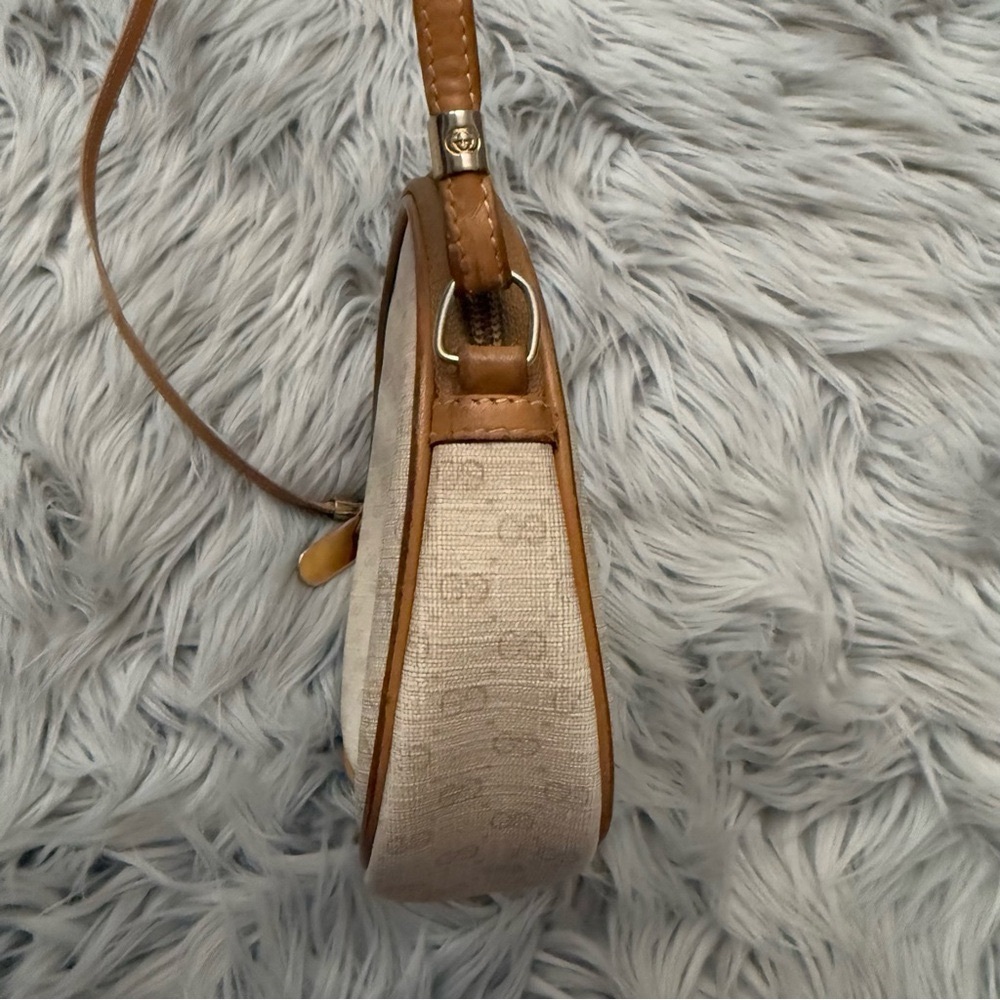 GUCCI Vintage Micro GG Canvas Shoulder Bag PVC Leather Beige - Picture 6 of 16